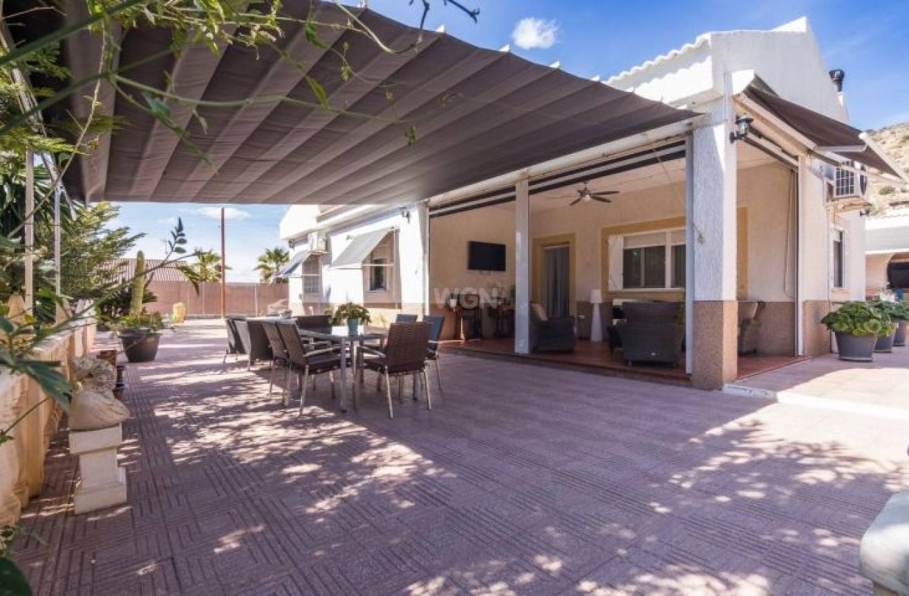 Odsprzedaż - Villa - Elche - Costa Blanca