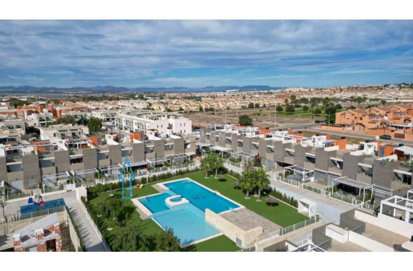 Reventa - Apartamento / piso - Torrevieja - Costa Blanca