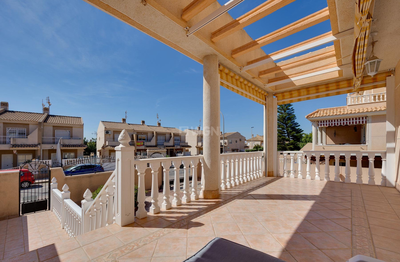 Odsprzedaż - Villa - Torrevieja - Costa Blanca