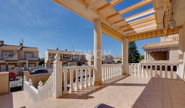 Odsprzedaż - Villa - Torrevieja - Costa Blanca