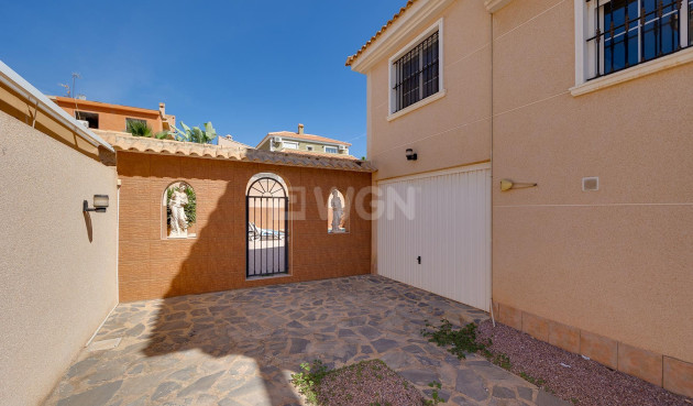 Odsprzedaż - Villa - Torrevieja - Costa Blanca