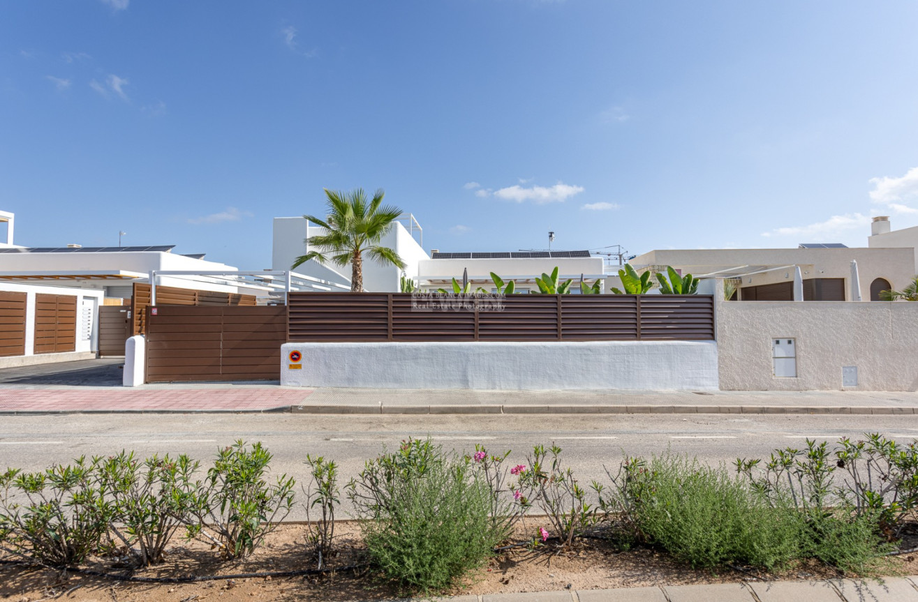 Reventa - Villa - Los Montesinos - Costa Blanca