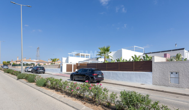 Reventa - Villa - Los Montesinos - Costa Blanca