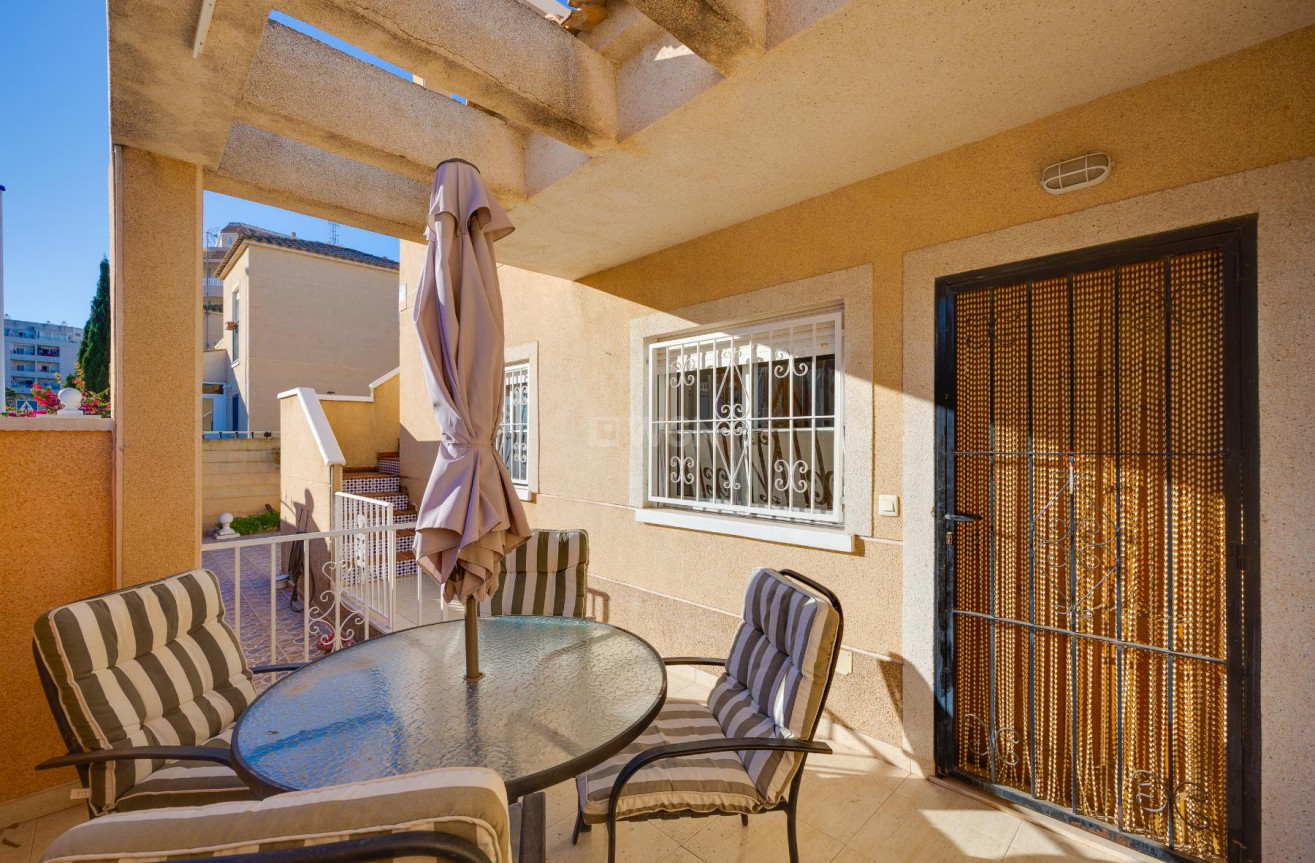 Resale - Villa - Torrevieja - Costa Blanca