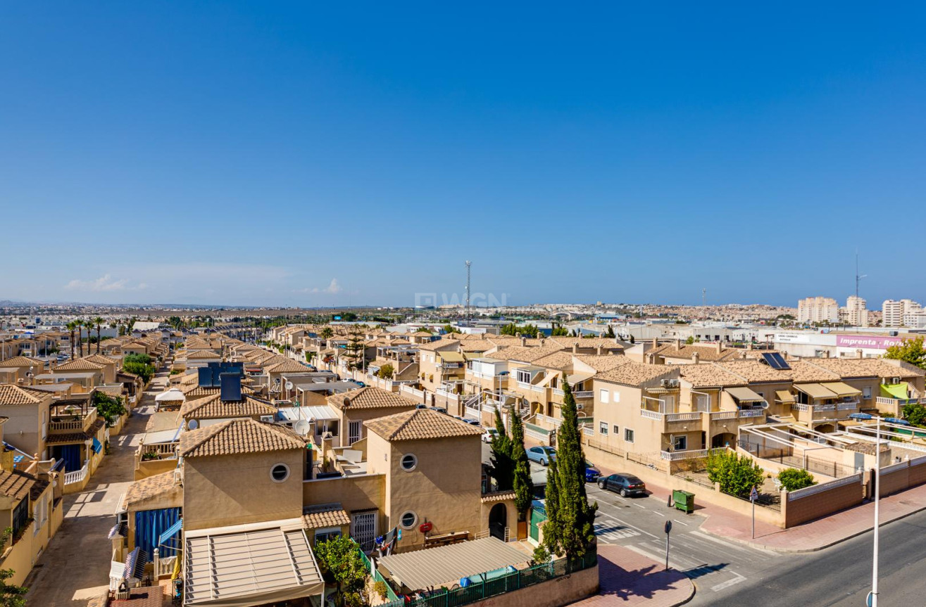 Resale - Villa - Torrevieja - Costa Blanca