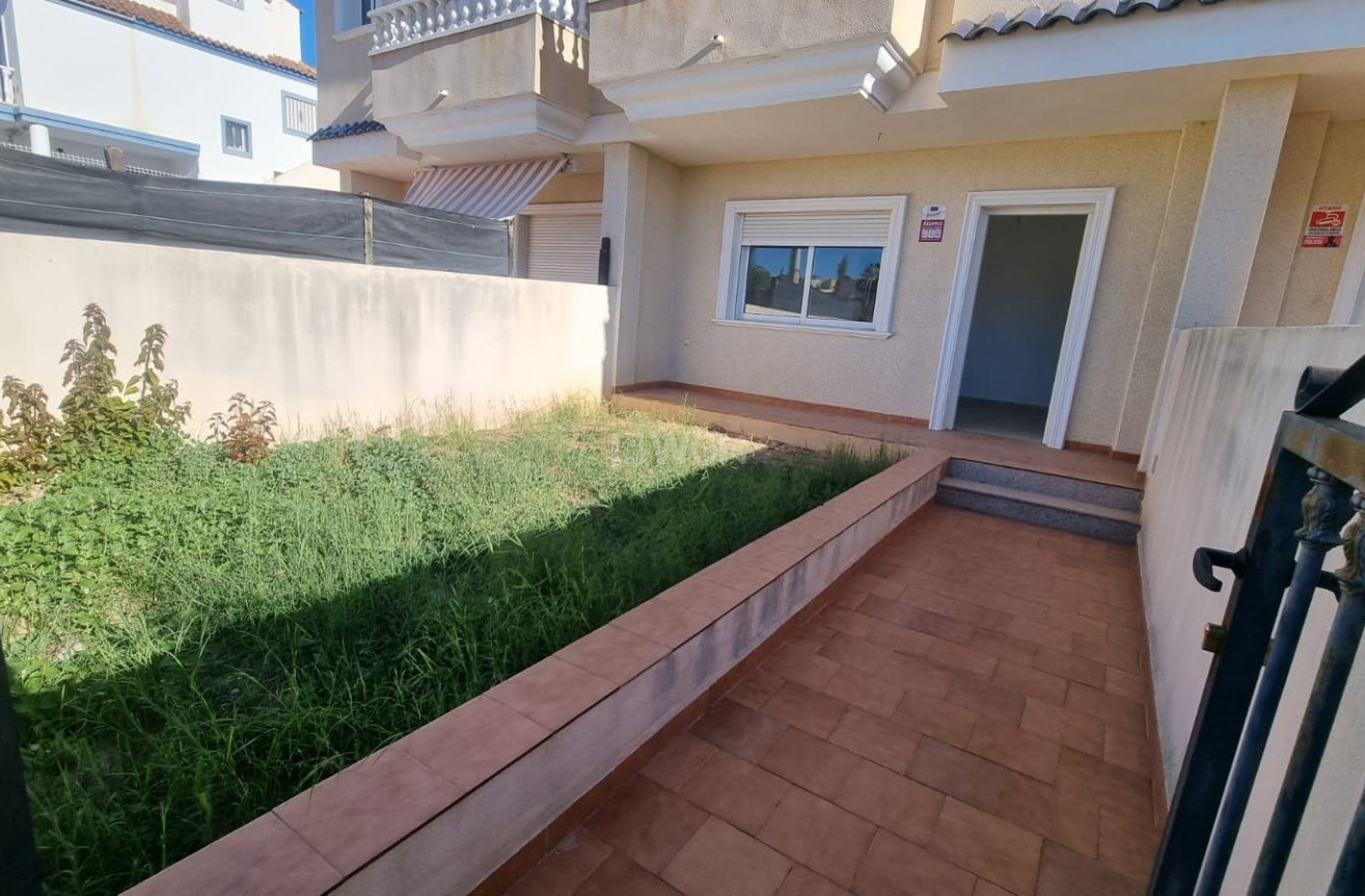 Resale - Duplex - San Miguel de Salinas - Blue Hills