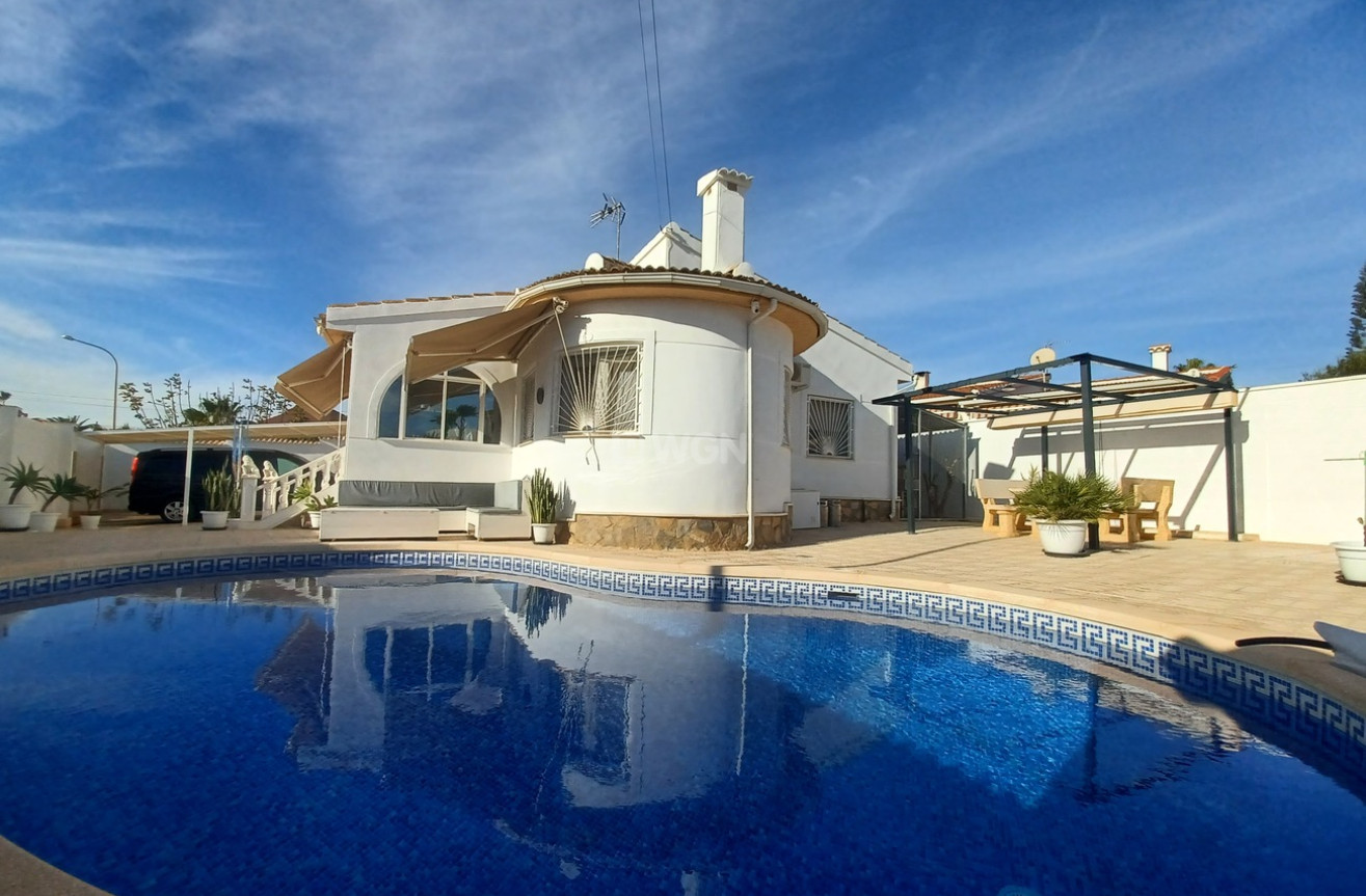 Odsprzedaż - Villa - Ciudad Quesada - Costa Blanca