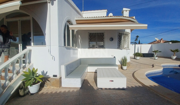 Odsprzedaż - Villa - Ciudad Quesada - Costa Blanca