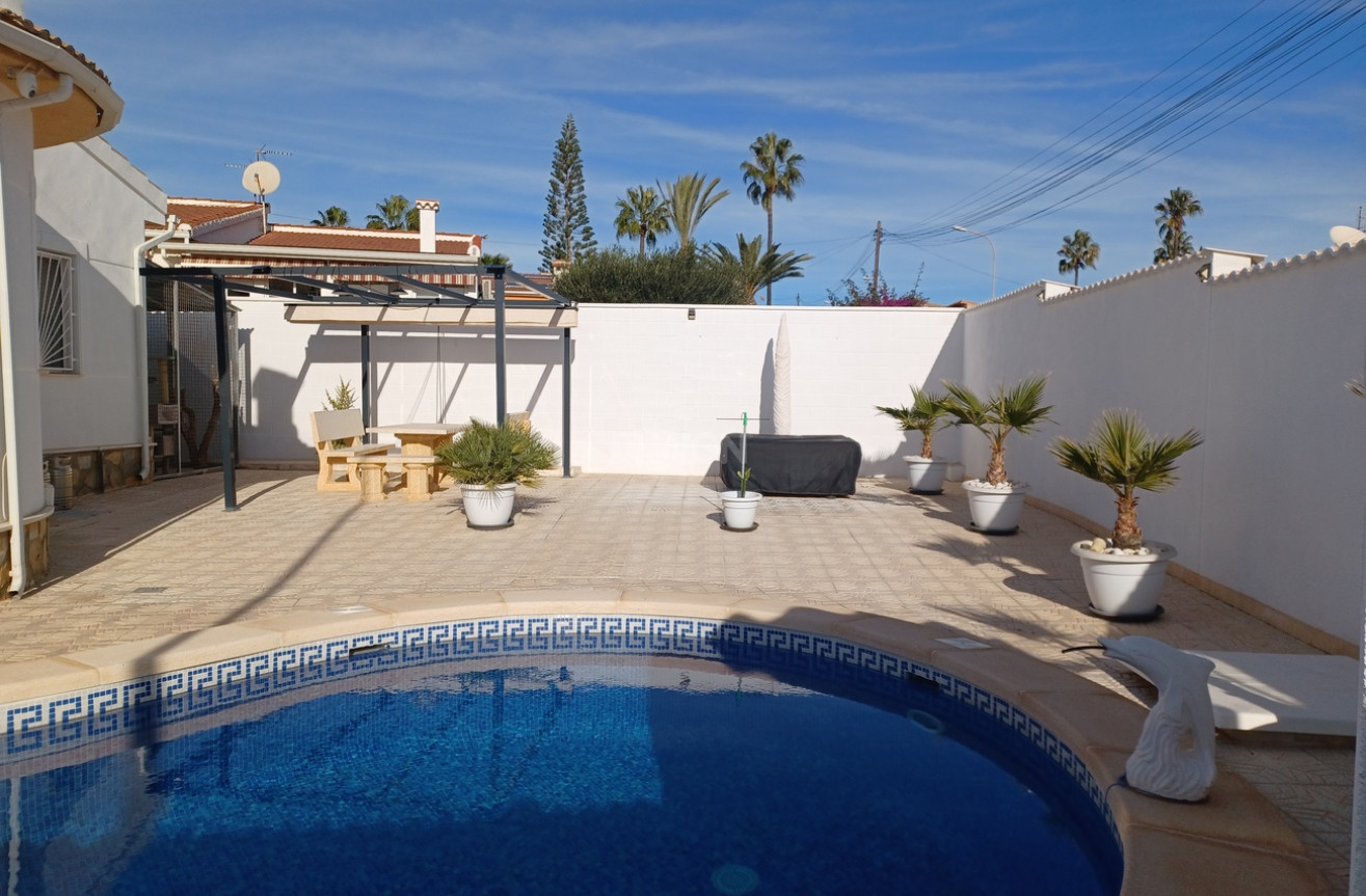 Odsprzedaż - Villa - Ciudad Quesada - Costa Blanca