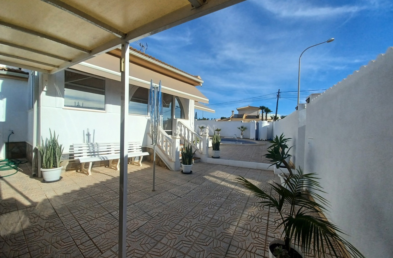 Odsprzedaż - Villa - Ciudad Quesada - Costa Blanca