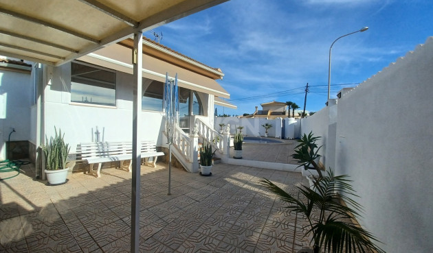 Odsprzedaż - Villa - Ciudad Quesada - Costa Blanca