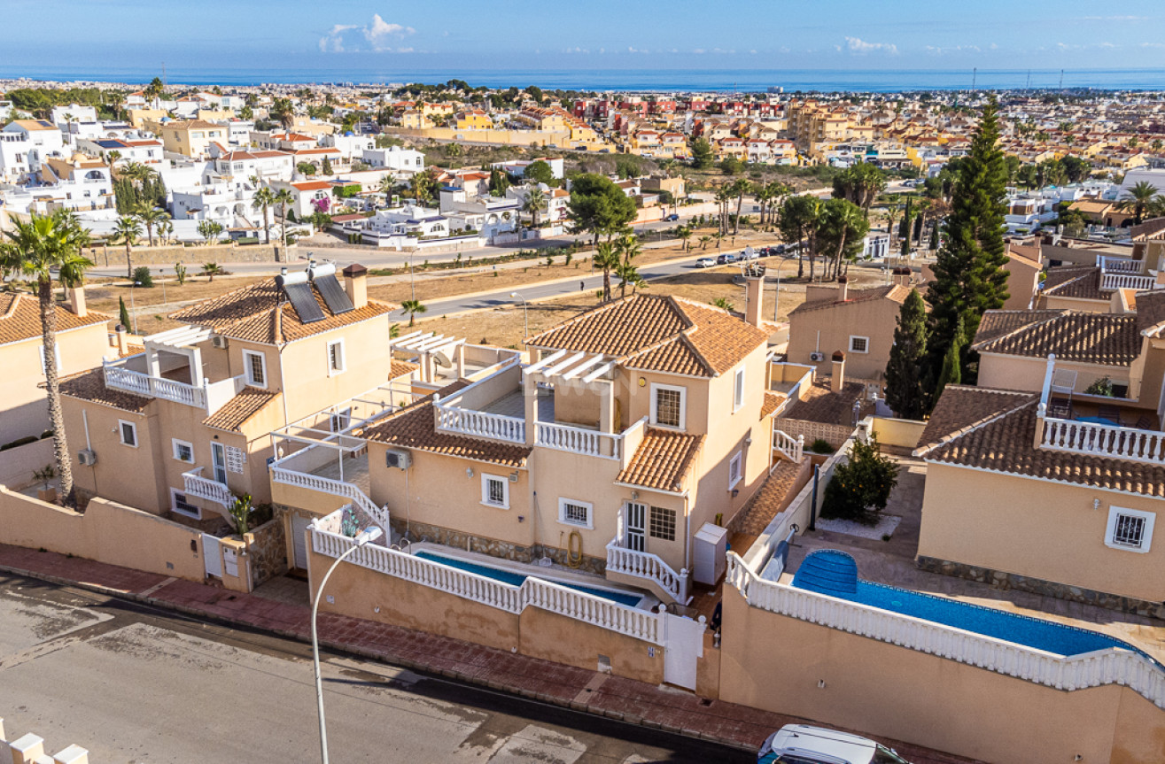 Reventa - Villa - San Miguel de Salinas - Inland