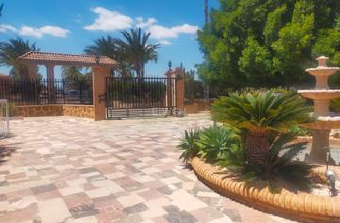 Reventa - Villa - Elche - Costa Blanca