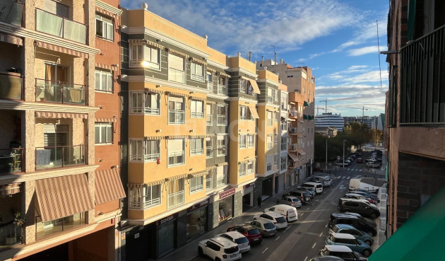 Reventa - Apartamento / piso - Elche - Corte Ingles