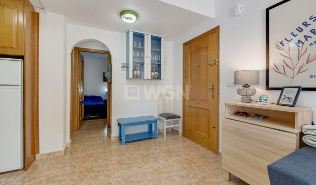 Resale - Apartment / flat - Torrevieja - Acequion