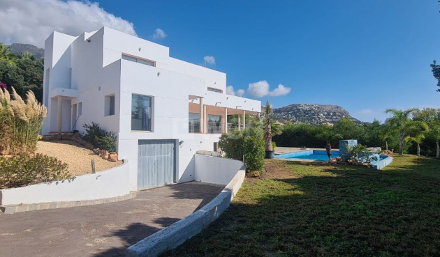 Reventa - Villa - Altea - Costa Blanca