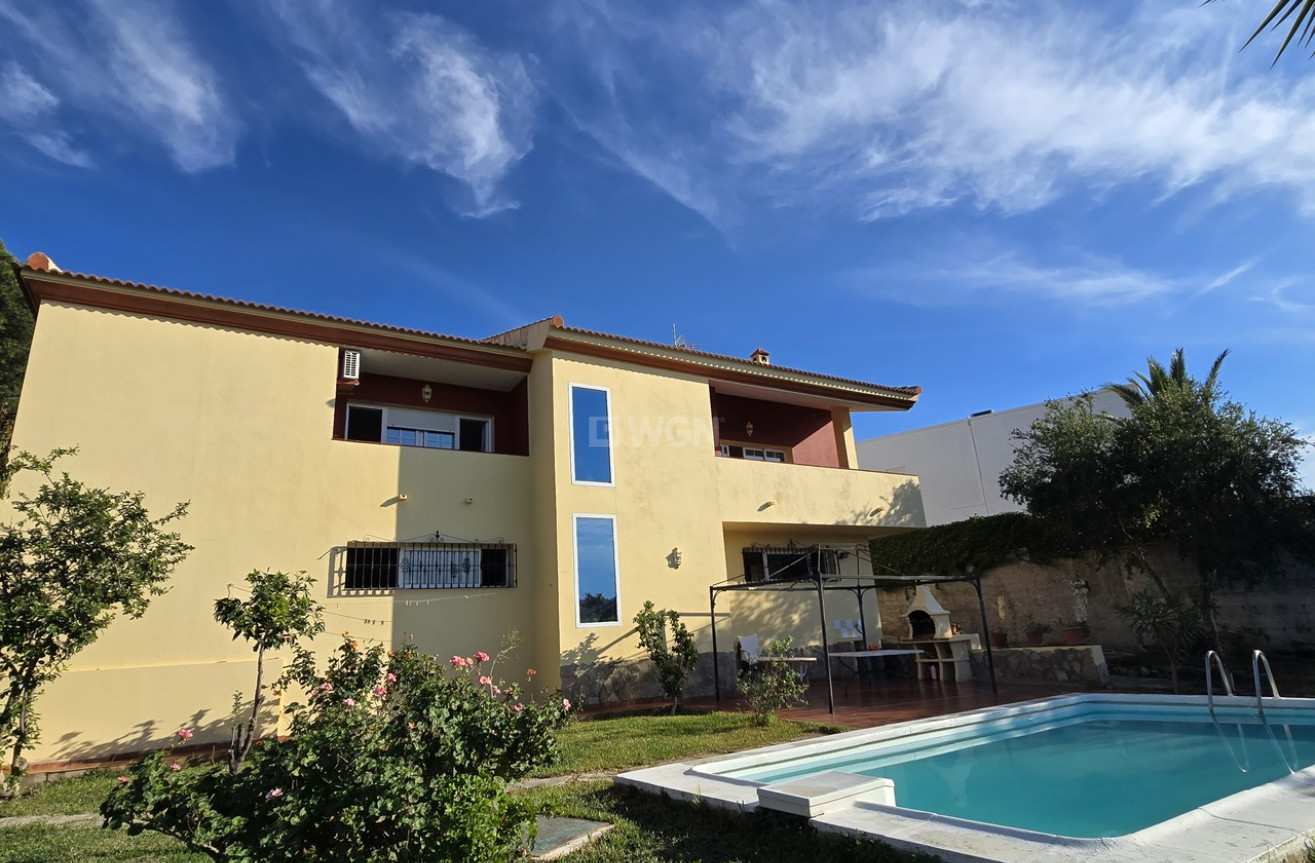 Reventa - Villa - Vinuela - Inland