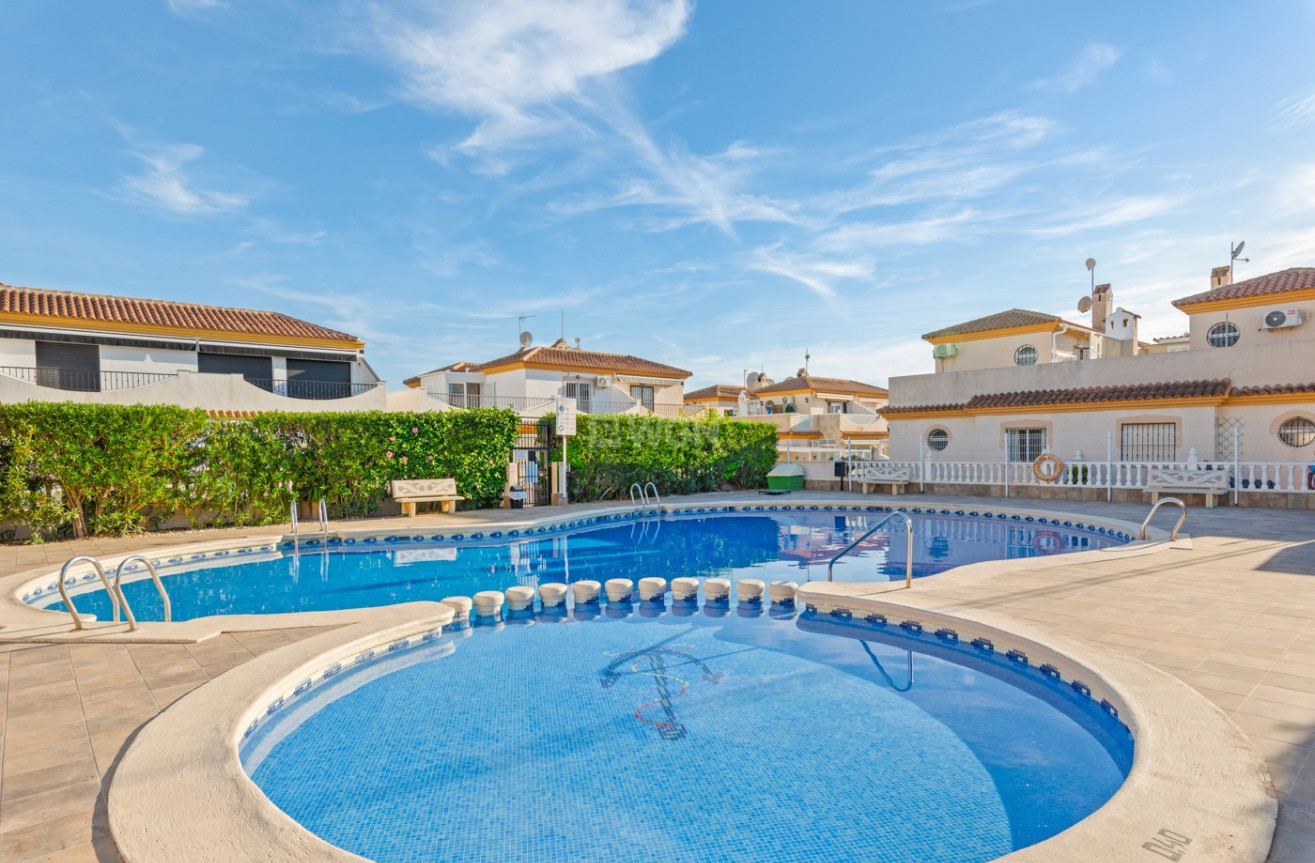 Reventa - Villa - Orihuela Costa - Costa Blanca