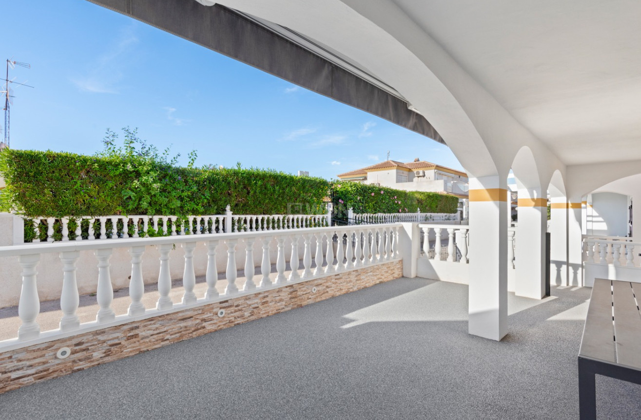 Reventa - Villa - Orihuela Costa - Costa Blanca