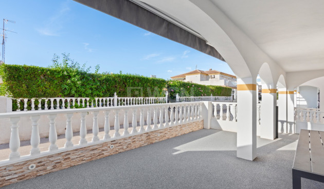 Reventa - Villa - Orihuela Costa - Costa Blanca