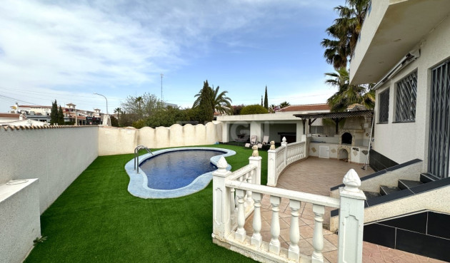 Odsprzedaż - Villa - Ciudad Quesada - Costa Blanca