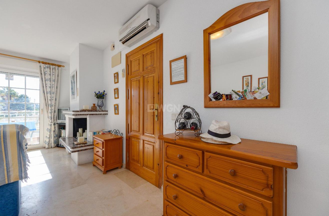 Odsprzedaż - Bungalow - Orihuela Costa - Costa Blanca