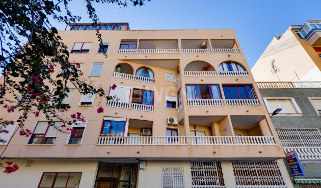 Resale - Apartment / flat - Torrevieja - Costa Blanca