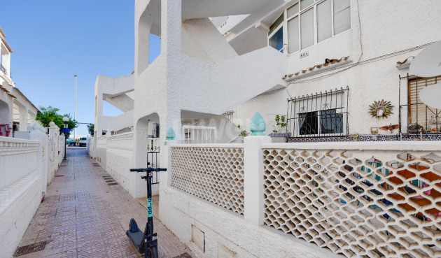 Odsprzedaż - Bungalow - Torrevieja - Costa Blanca