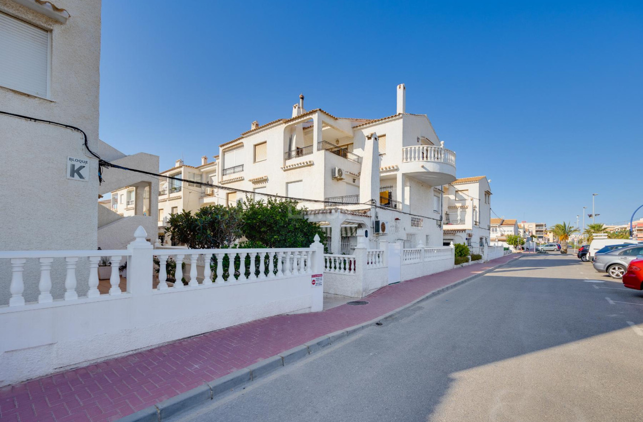 Odsprzedaż - Bungalow - Torrevieja - Costa Blanca