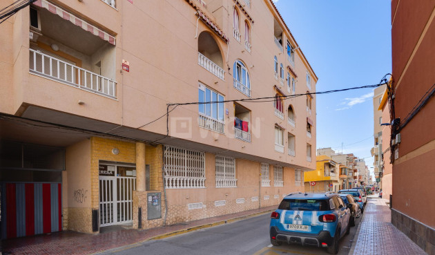 Reventa - Apartamento / piso - Torrevieja - Costa Blanca