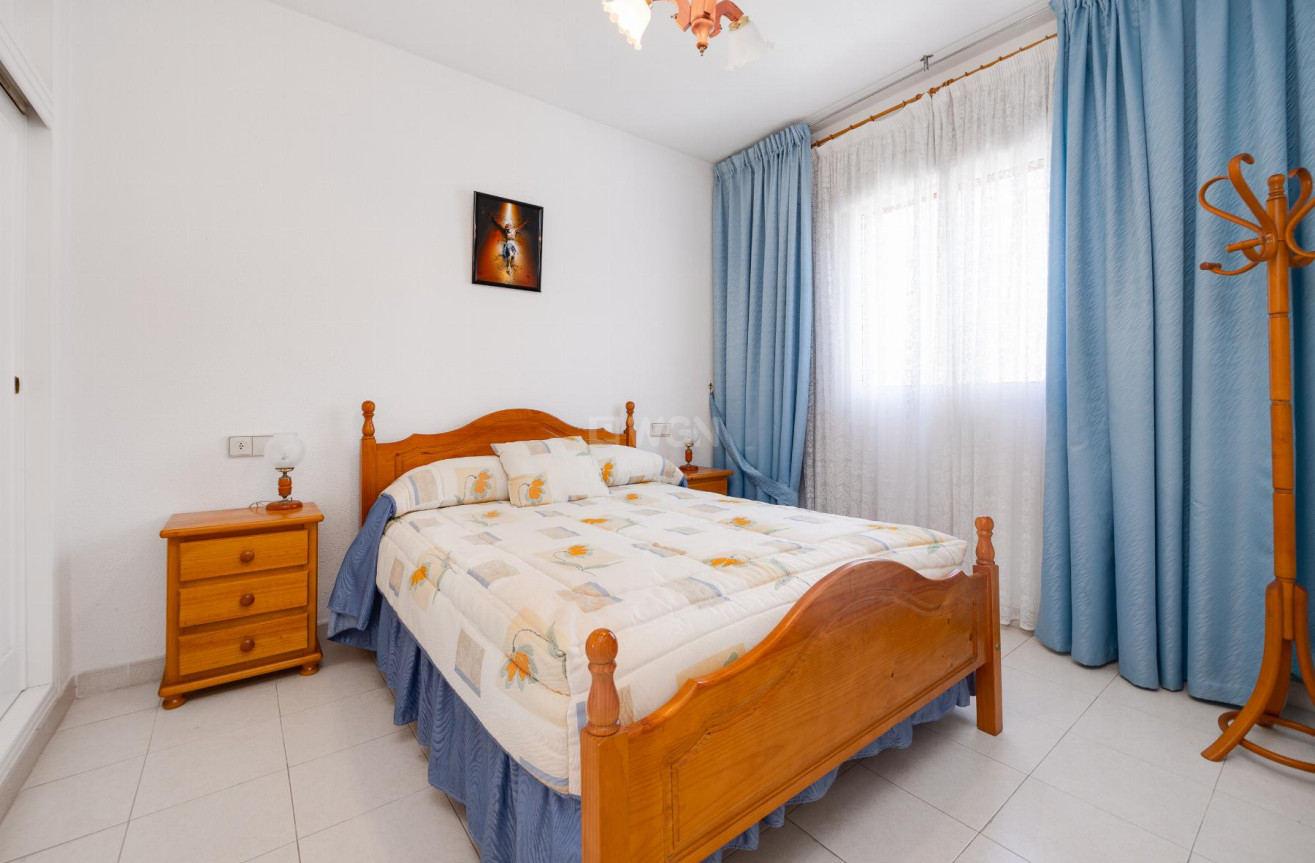 Odsprzedaż - Bungalow - Torrevieja - Costa Blanca