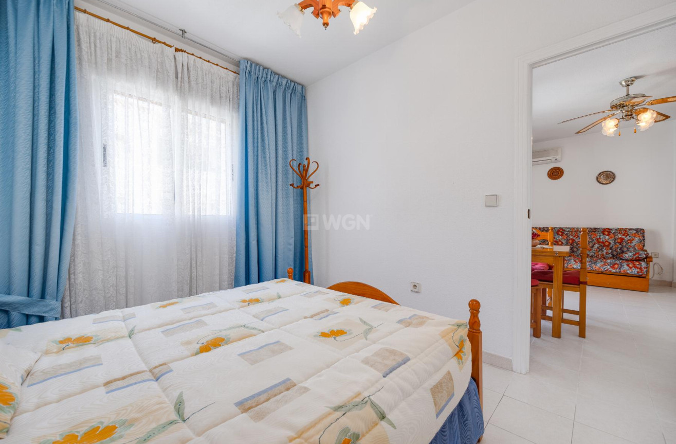 Odsprzedaż - Bungalow - Torrevieja - Costa Blanca