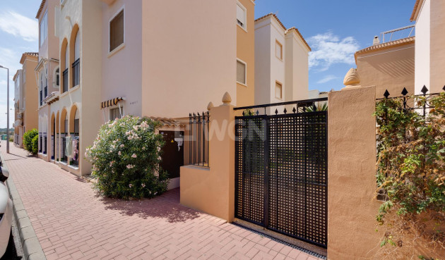 Odsprzedaż - Bungalow - Torrevieja - Costa Blanca