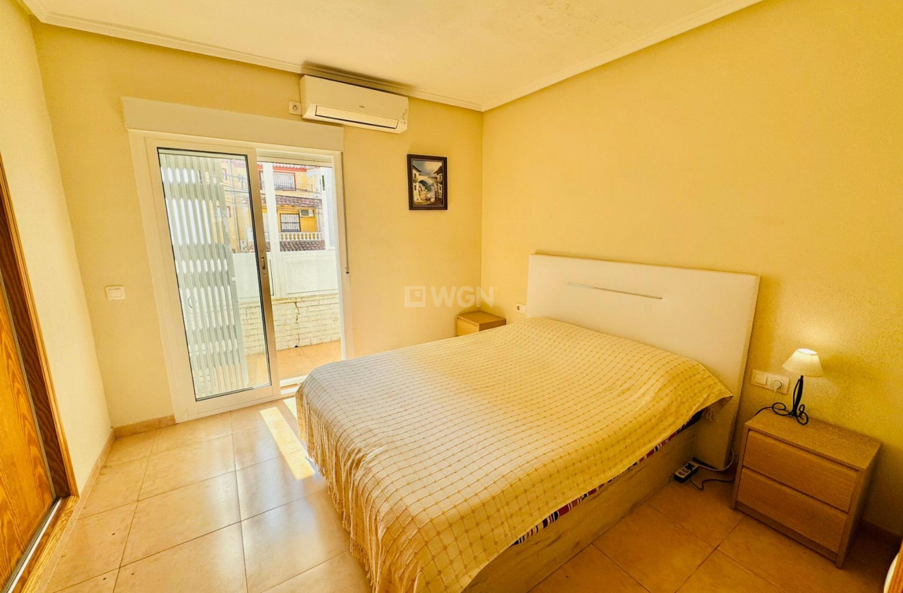 Odsprzedaż - Bungalow - Torrevieja - Costa Blanca