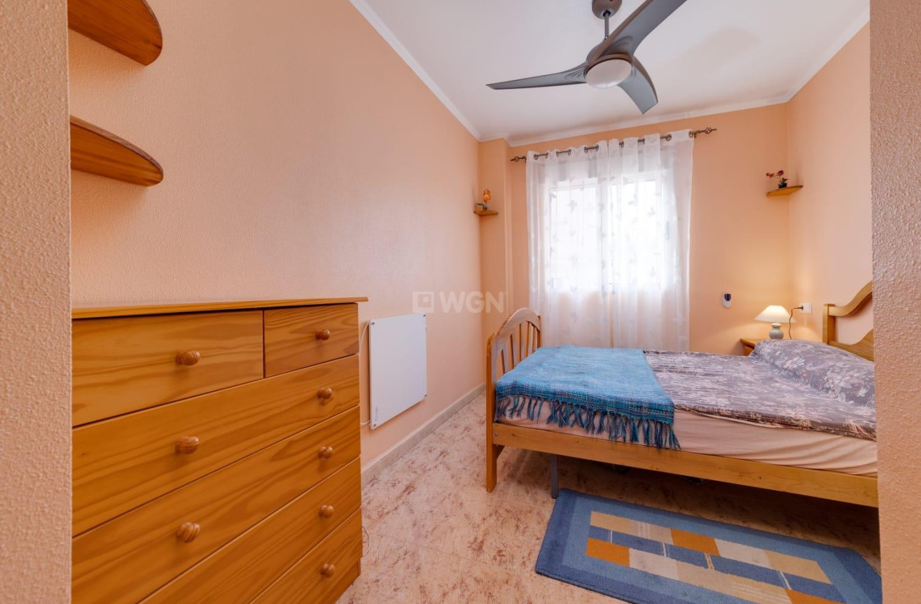 Reventa - Apartamento / piso - Torrevieja - Estacion De Autobuses