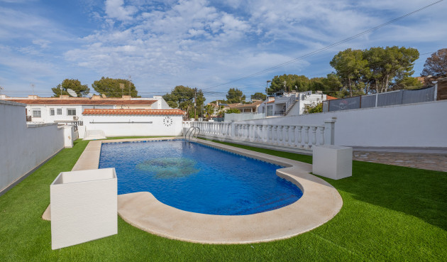 Reventa - Villa - Torrevieja - Costa Blanca