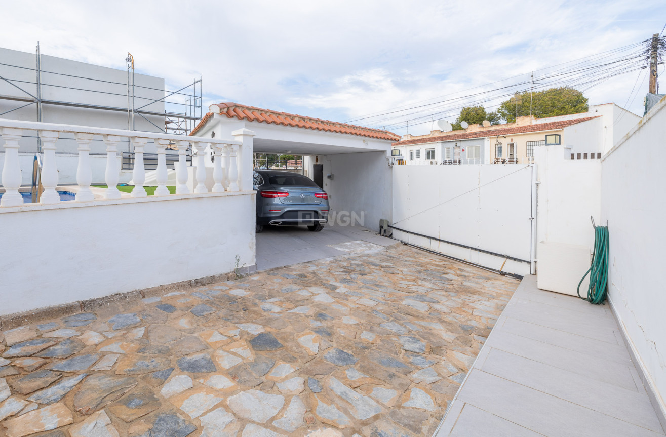 Reventa - Villa - Torrevieja - Costa Blanca