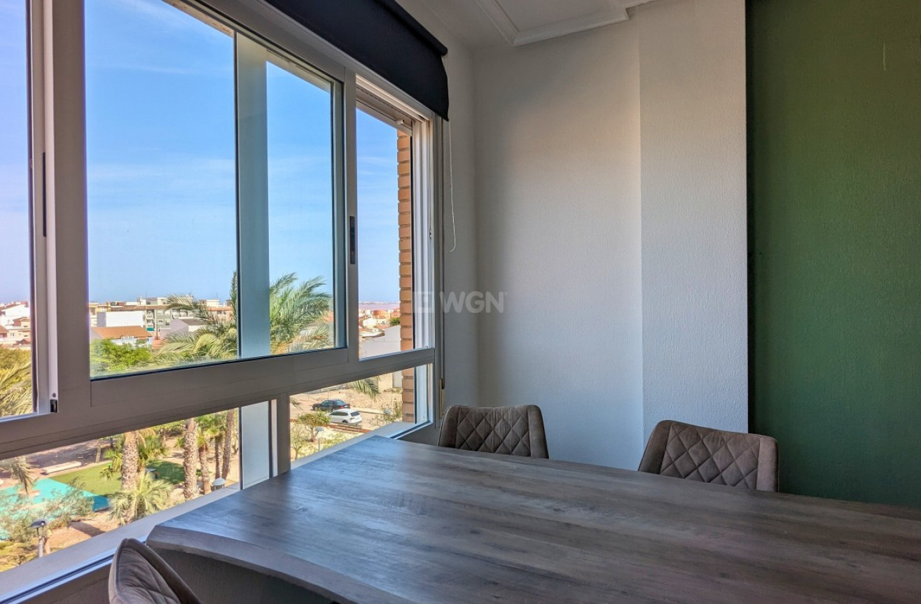 Reventa - Apartamento / piso - Los Montesinos - Costa Blanca