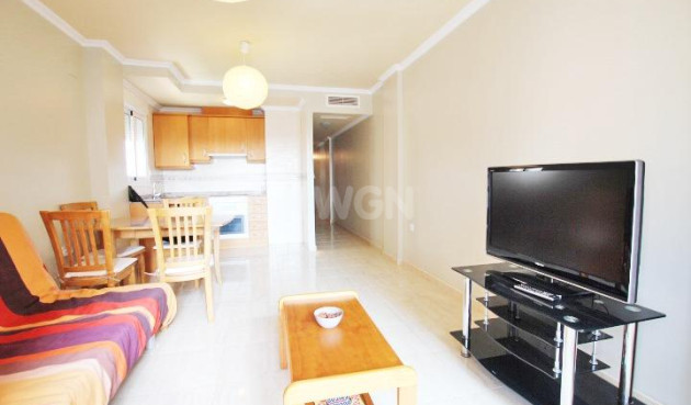 Resale - Apartment / flat - Guardamar del Segura - Puerto Deportivo