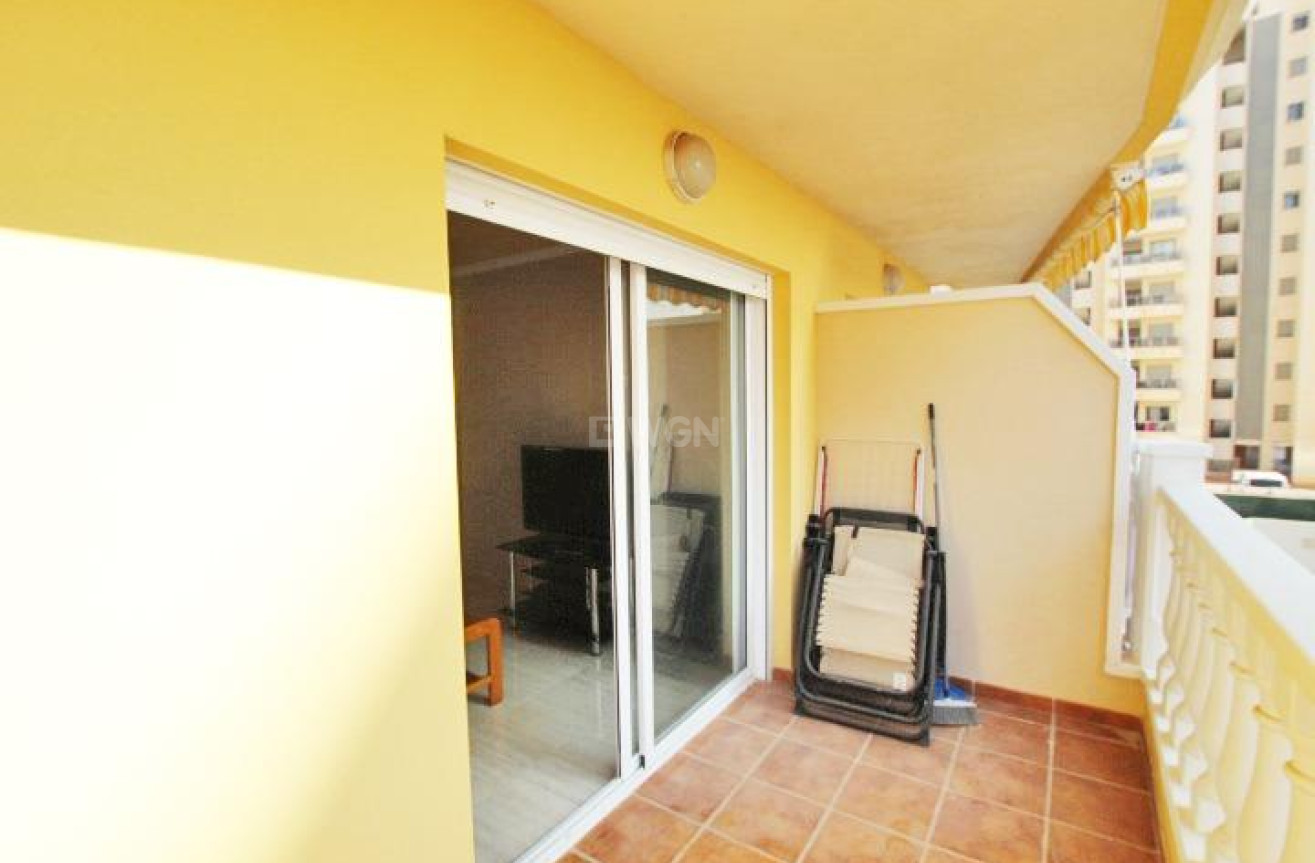 Resale - Apartment / flat - Guardamar del Segura - Puerto Deportivo