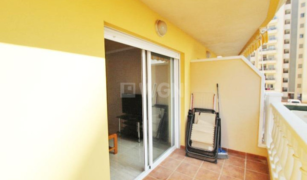 Resale - Apartment / flat - Guardamar del Segura - Puerto Deportivo