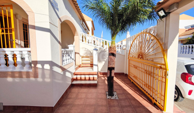 Odsprzedaż - Bungalow - Torrevieja - Costa Blanca