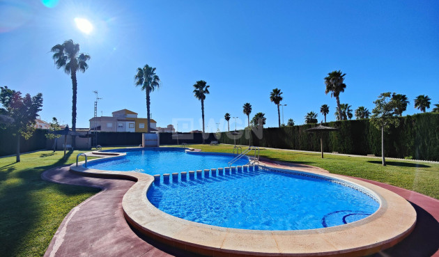 Odsprzedaż - Bungalow - Torrevieja - Costa Blanca