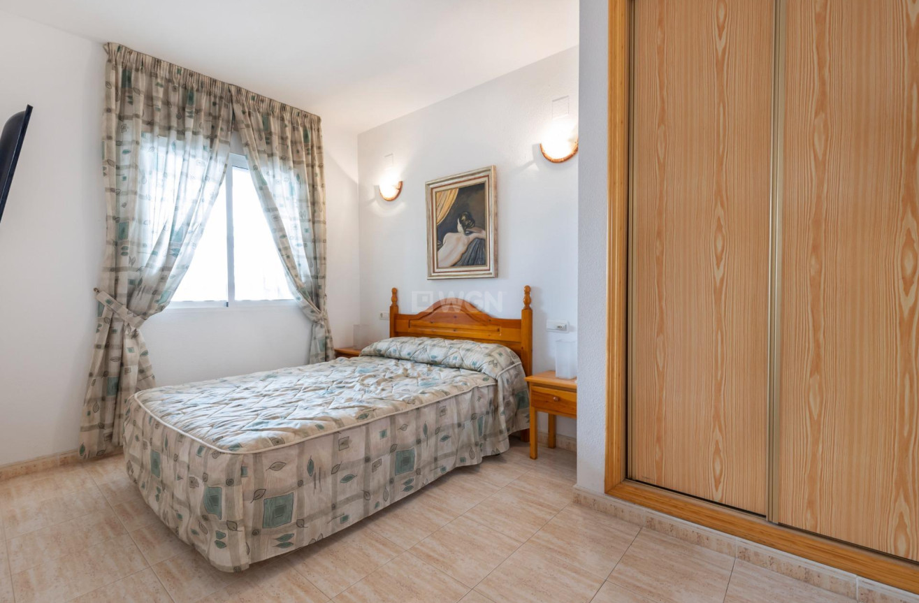 Reventa - Apartamento / piso - Torrevieja - Playa del Cura