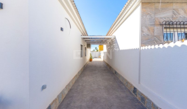 Odsprzedaż - Villa - Torrevieja - Costa Blanca