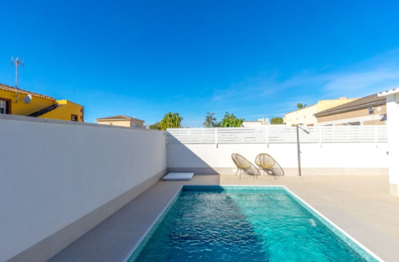 Odsprzedaż - Villa - Torrevieja - Costa Blanca