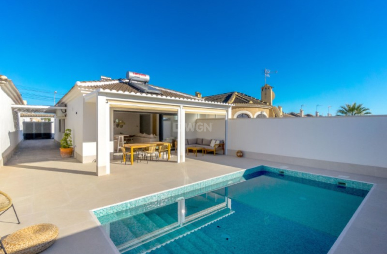 Odsprzedaż - Villa - Torrevieja - Costa Blanca