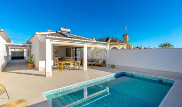 Odsprzedaż - Villa - Torrevieja - Costa Blanca