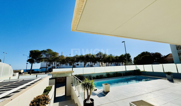 Odsprzedaż - Villa - Orihuela Costa - Costa Blanca