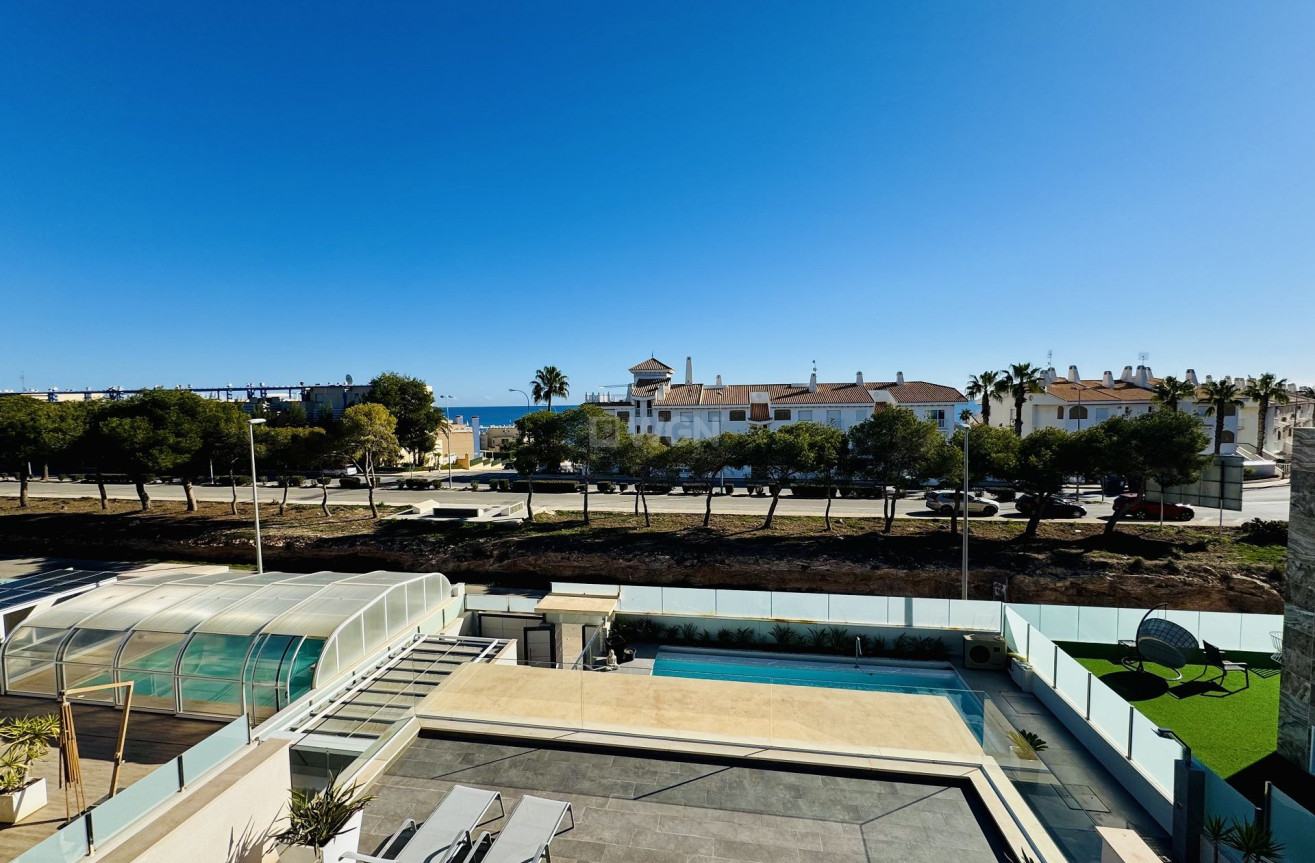 Reventa - Villa - Orihuela Costa - Costa Blanca